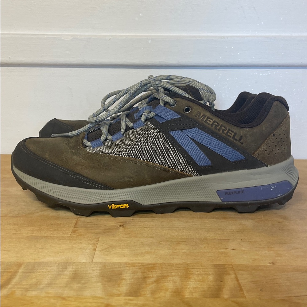 Merrell Women's Zion Hiking Shoe, Cloudy, athletic trail sneakers size 9.5